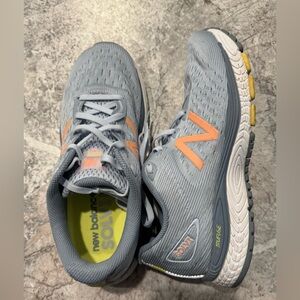 New Balance Solvi V2 Running Shoes